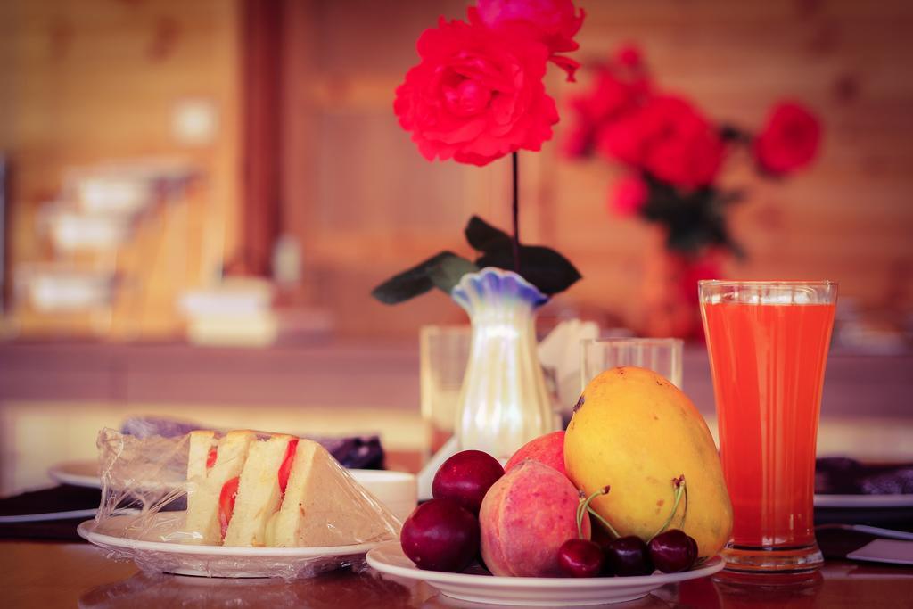 Vivaan The Sunrise Resort Manali  Bagian luar foto